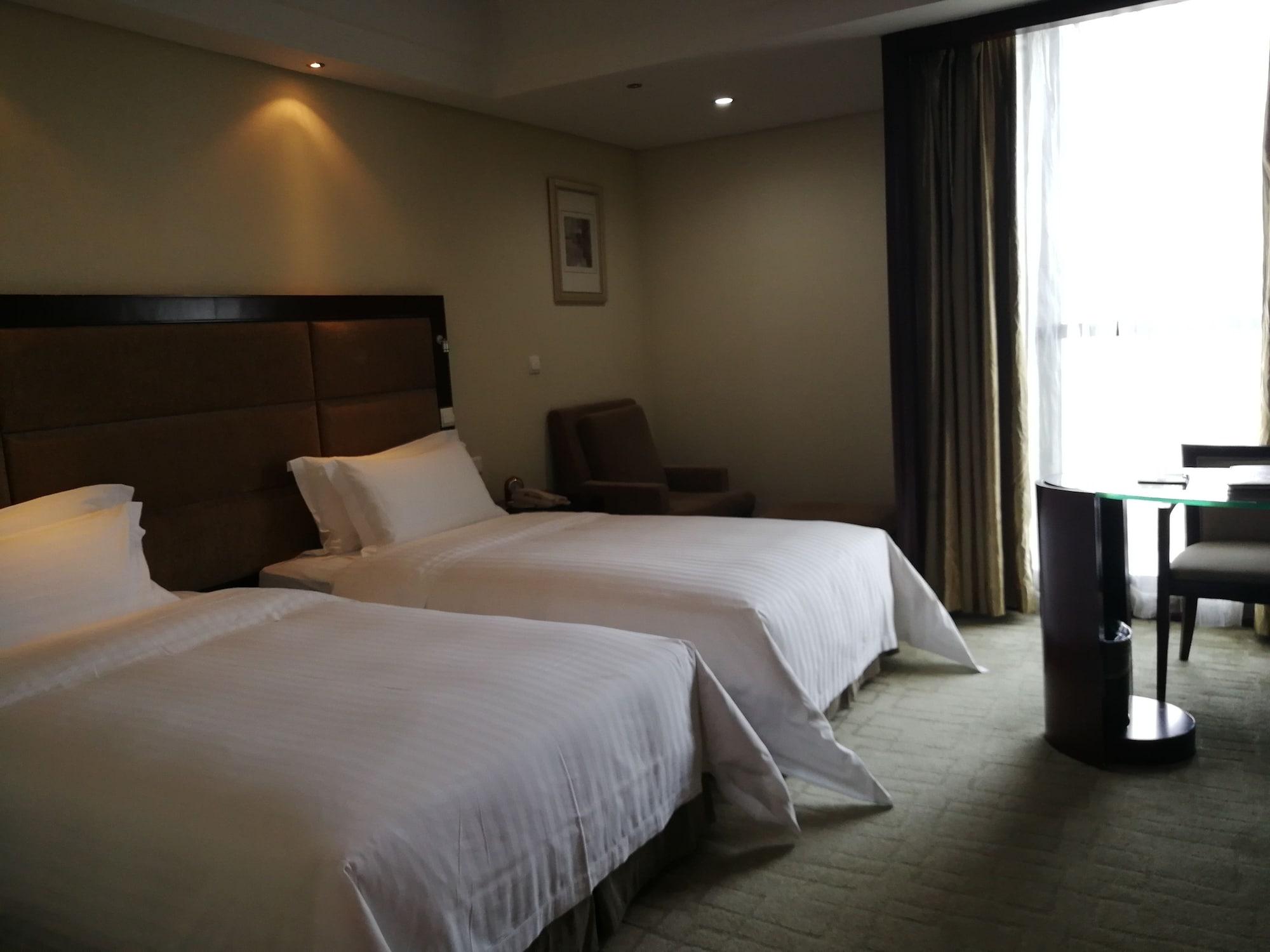 Daysun International Hotel Guangzhou Eksteriør billede