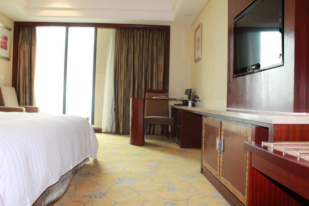 Daysun International Hotel Guangzhou Eksteriør billede