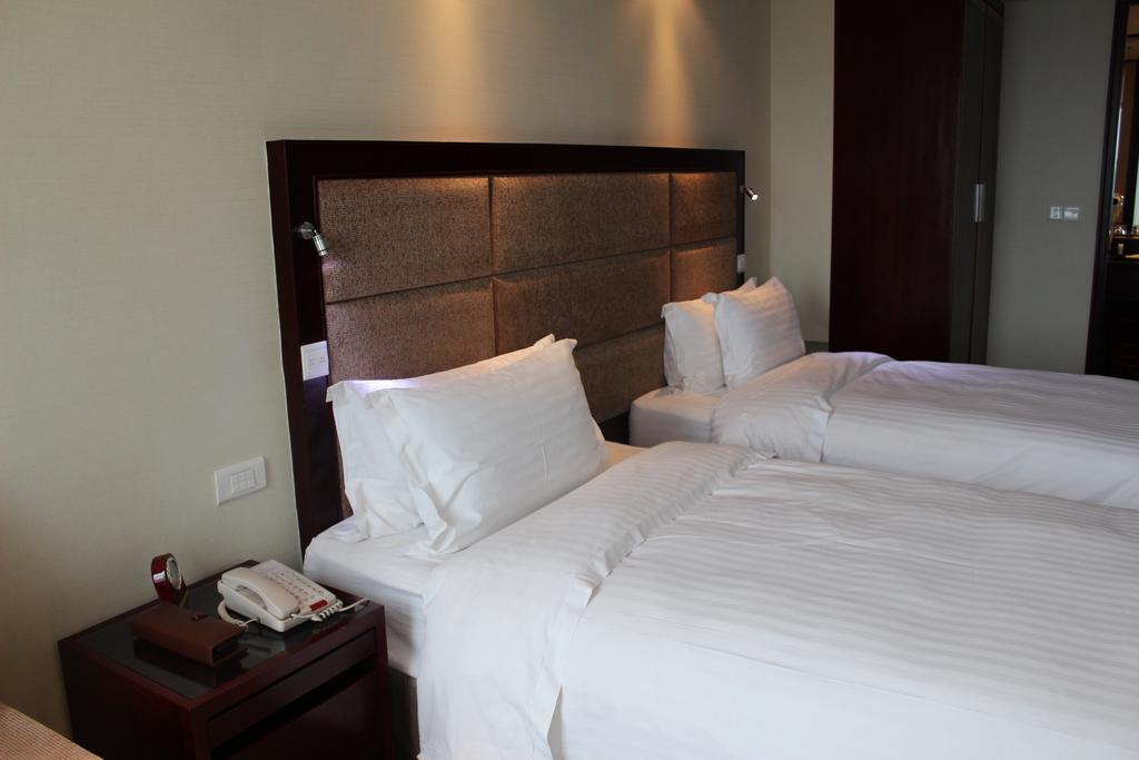 Daysun International Hotel Guangzhou Eksteriør billede