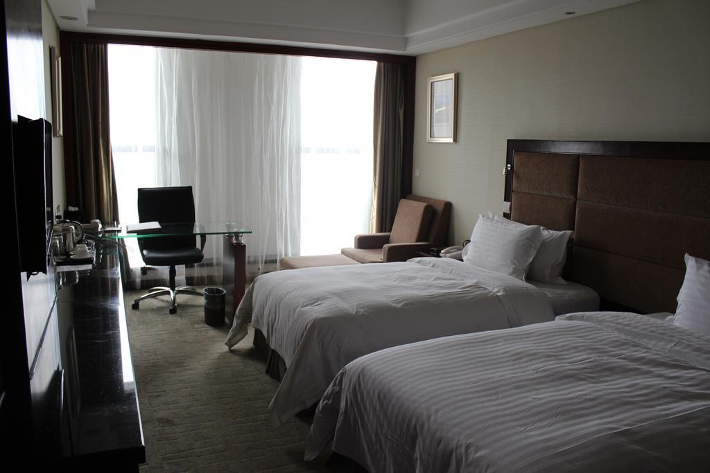 Daysun International Hotel Guangzhou Eksteriør billede
